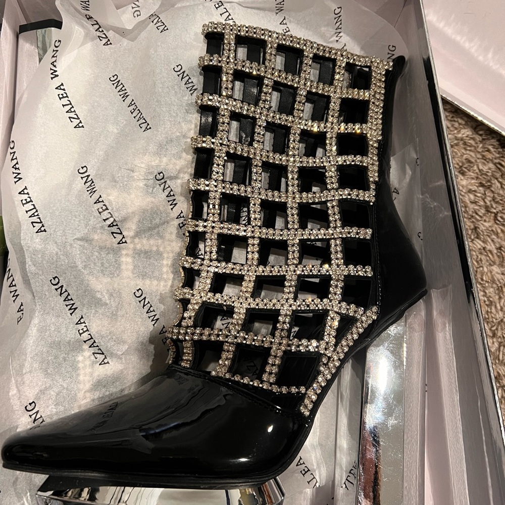 Azalea Wang Black Rhinestone Heeled Boots